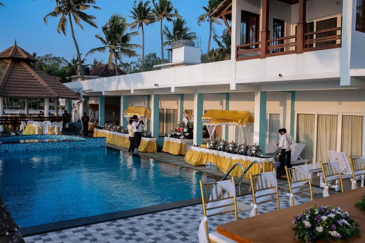 Break Water Palace Resort Kochi 3*,